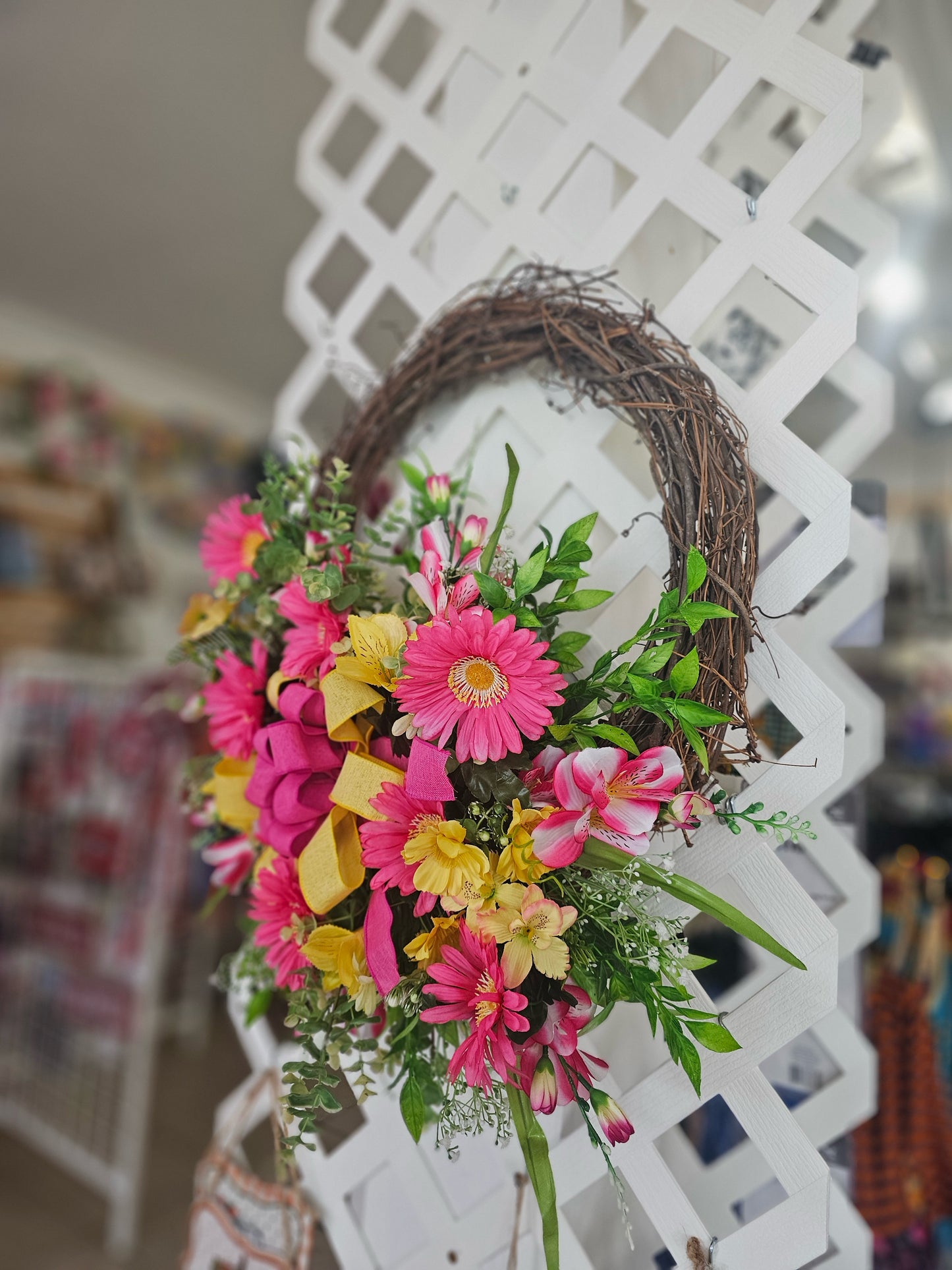 Pink Daisy Grapevine Wreath