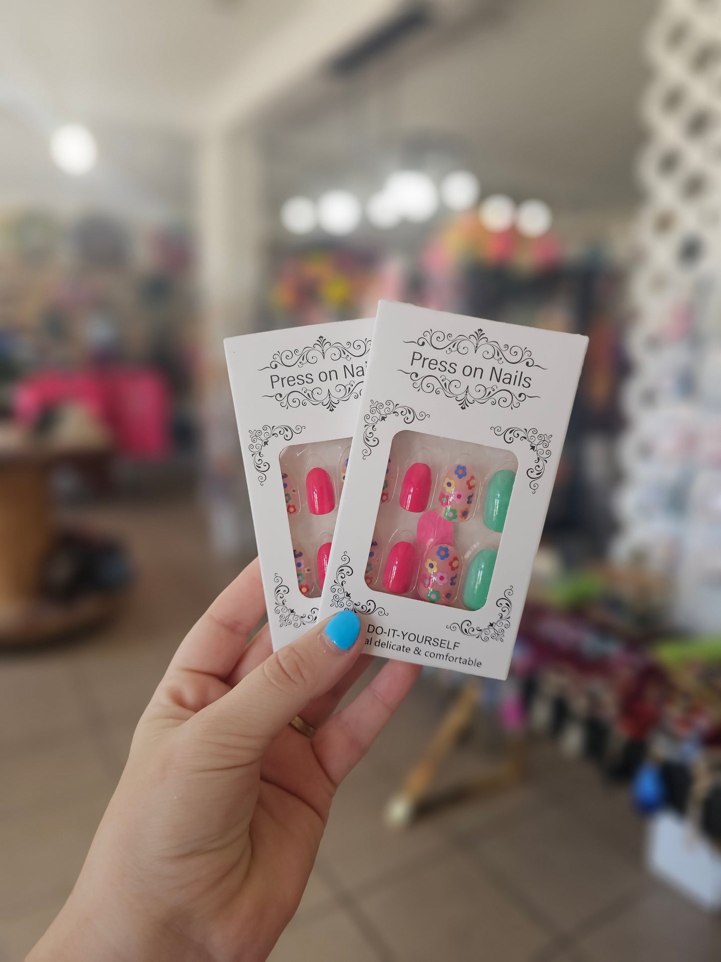 Spring Floral Press On Nails