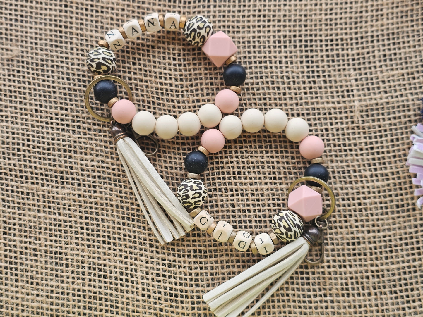 GIGI Mauve Leopard Beaded Key Ring