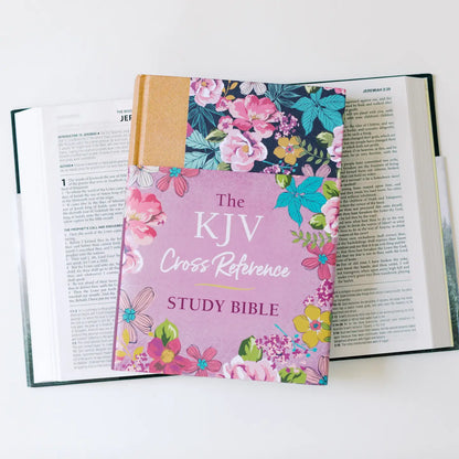KJV Cross Reference Study Bible (Marmalade Blossoms)