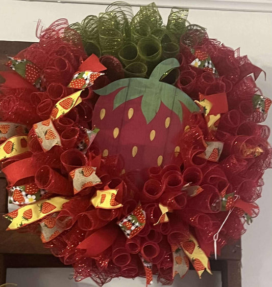 “Berry Sweet” Strawberry Wreath