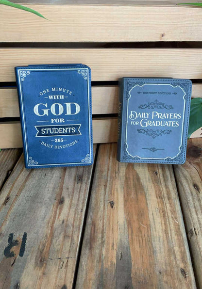 Daily Prayers for Graduates Devotional