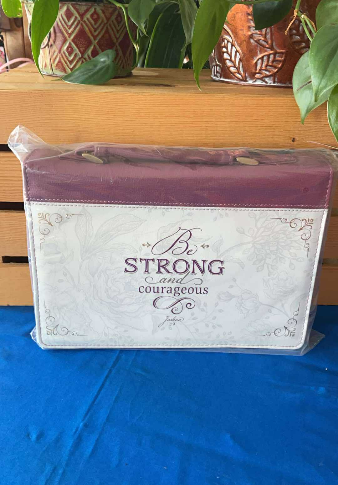 Strong and Courageous Topaz Pink Faux Leather Fashion Bible Cover - Joshua 1:9