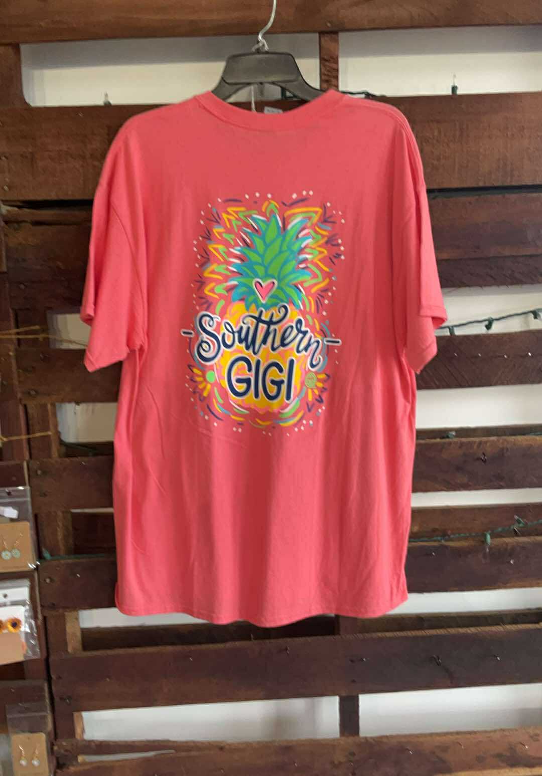 Southern Gigi Pineapple T-Shirt