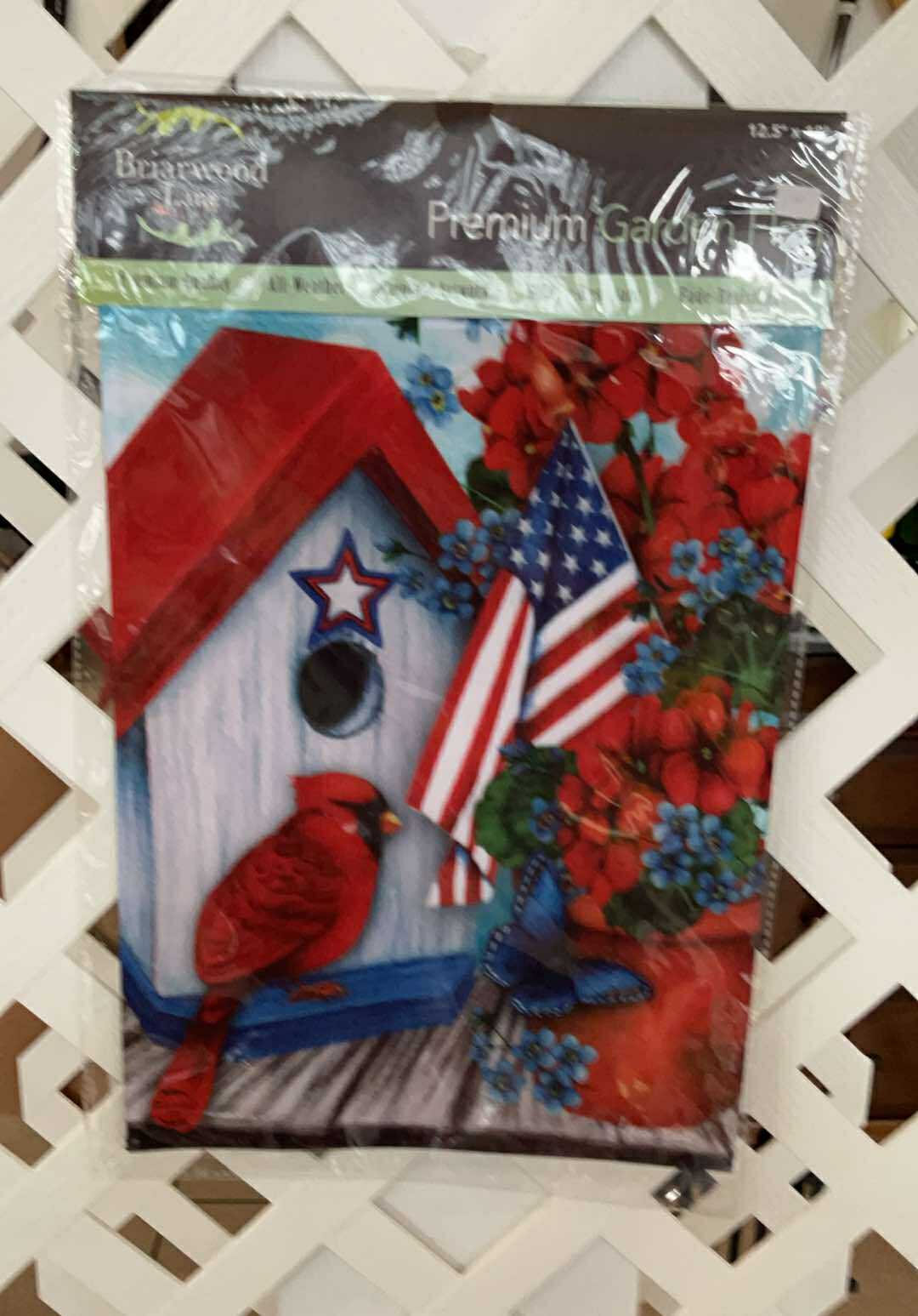 American Cardinal Garden Flag